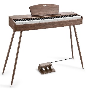 Piano digital de madera oscura con 88 teclas y pedales